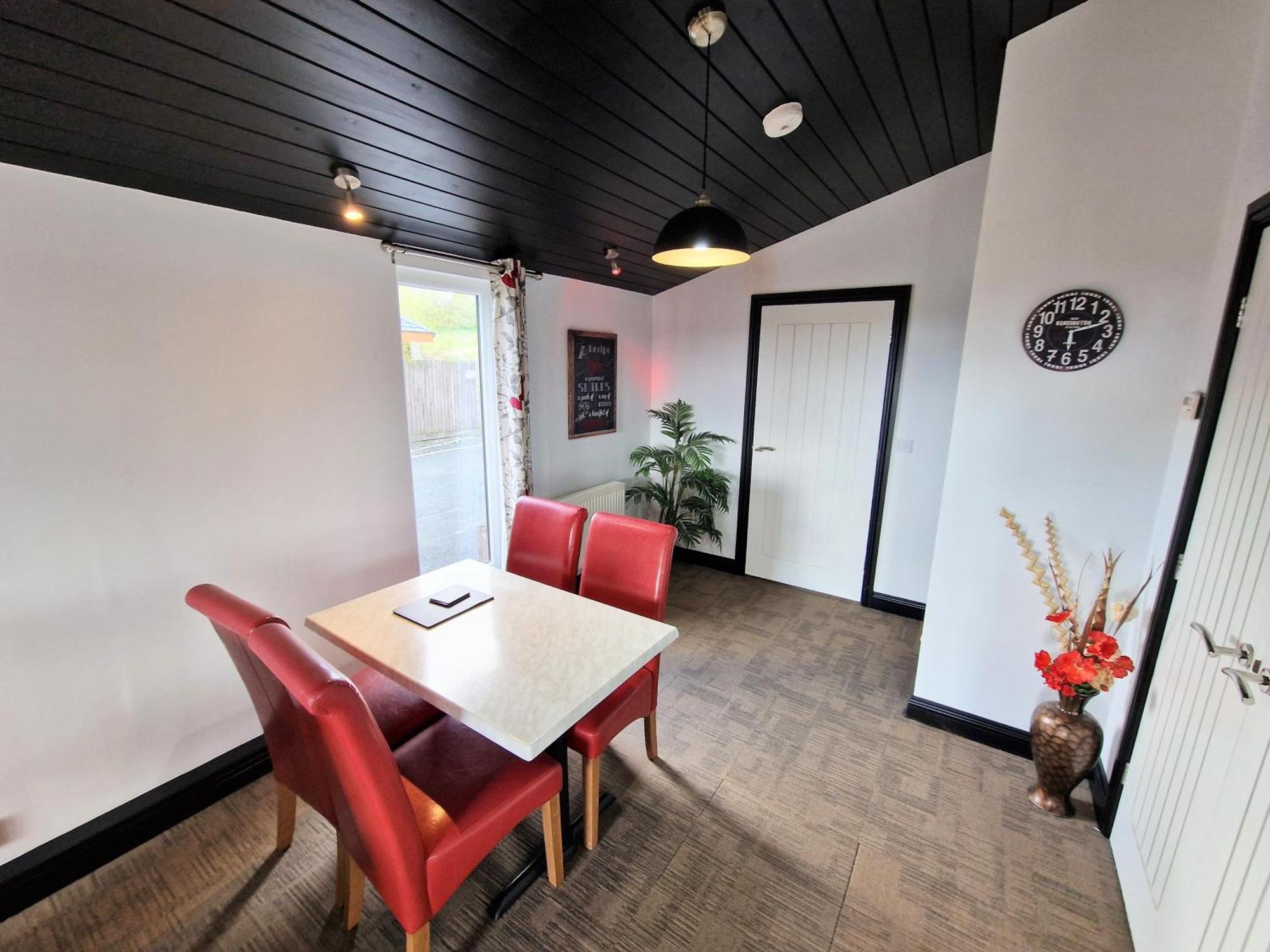 הוילה Kelty Ochil 9 With Private Hot Tub - Fife - Loch Leven - Lomond Hills - Pet Friendly מראה חיצוני תמונה
